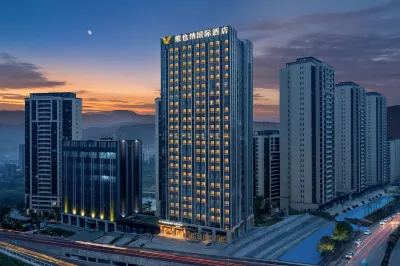 Vienna International Hotel (Chongqing Wanzhou North Station Square Branch) Hotel in zona Xiefeng Mountain