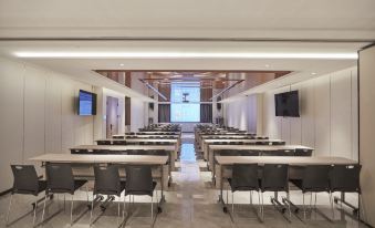 Meihao Lizhi Hotel (Tianjin Tiedong Road Yixingbu North Subway Station)