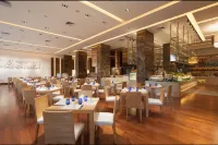 Atour Seaview Holiday Apartment (Wuchuan Dinglongwan Dessass Water World Branch)