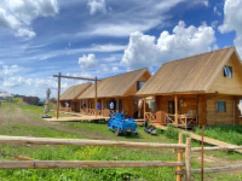 Beichen Homestay (Baihaba Scenic Area)