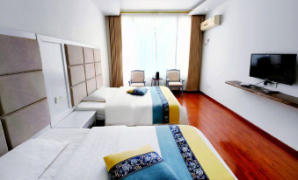 YunXiLuJian Hotel