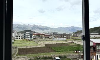 Yunqi Shanshe Homestay