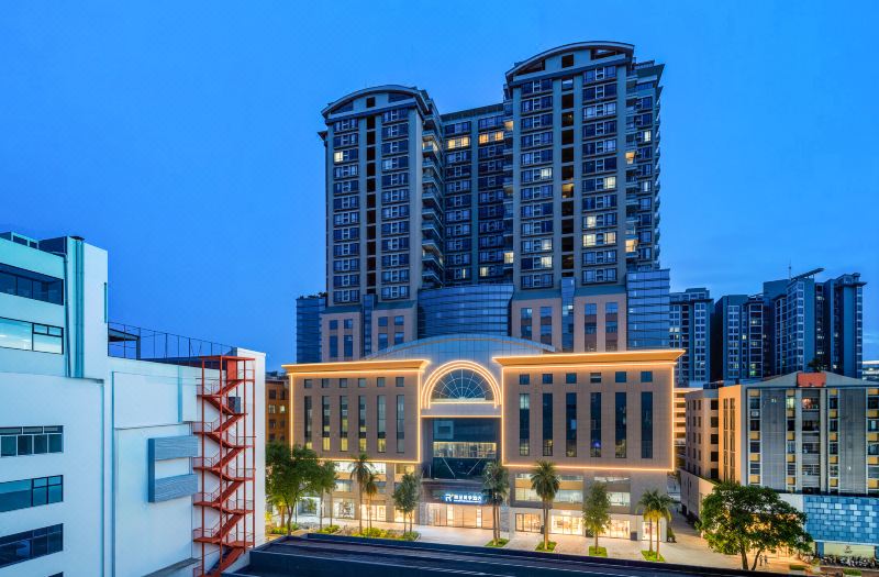 Rezen Meiji Hotel (Guangzhou Panyu Shiqiao Subway Station)