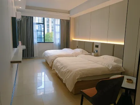 Guangchang Peninsula Business Hotel (Guangchang Government) Отели рядом с достопримечательностью «Lianhua Square»