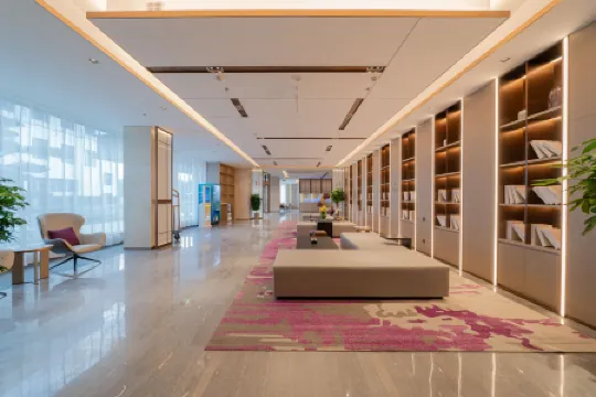 Lavande Hotel(Changshu Haiyu North Road  Flagship Store) Отели рядом с достопримечательностью «Cuipuzha»