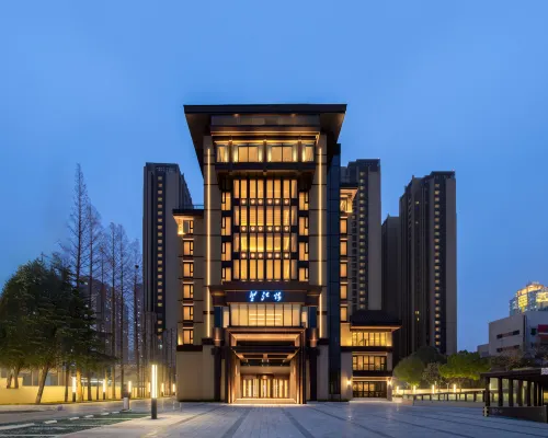 南京望江樓賓館(中山碼頭店) 鄰近粵江塔的酒店