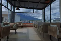 Yunjing Huating Hotel - Rooftop Pools