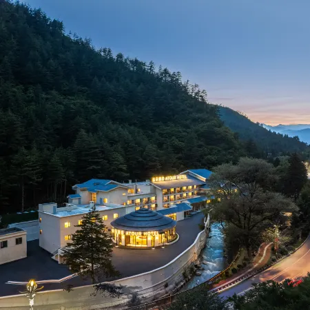 tour Hotel, Zangwang Plaza, Visitor Center of Jiuzhaigou Scenic Area