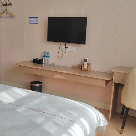 Fengxin Ruixin Hotel