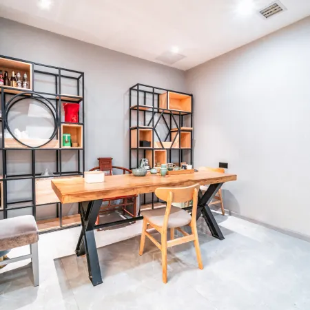 Bamboo Boat Light Luxury Hotel (Renmin Road, Huichuan District, Zunyi)