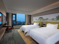 北京国贸商务区希尔顿欢朋酒店 - 豪华双床房