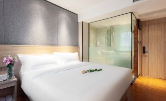 Wenxing Hotel (Guangzhou Beijing Road Pedestrian Street Haizhu Square Subway Station)