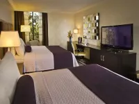 Crowne Plaza Suffern-Mahwah Các khách sạn ở Mahwah