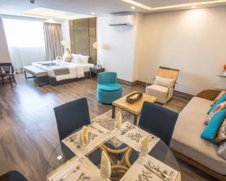 โกลด์เบอร์รีไลท์ อิโลอิโล โรงแรมในอิโลอิโล