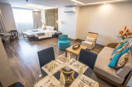 Goldberry Lite Hotel Отели рядом с достопримечательностью «Траппист Монастери»