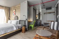 MeStyle Museum Hotel Hotels in Huai Khwang