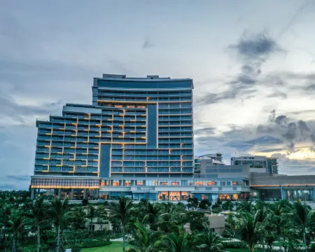 Hoiana Hotel and Suites Hotels in Hoi An