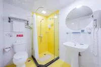Tongren Rujia Hotel - Kitchens