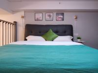 广州华尔公寓 - 豪华舒适大床房