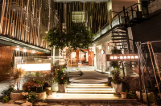 West Lake Yingxiu·Man Ting Fang Homestay Hotel berhampiran Chaojingmen