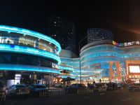 青岛爱港湾公寓 - 明亮海景房