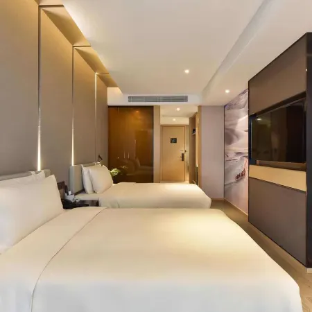 Atour Hotel Отели рядом с достопримечательностью «Парк Ритан»