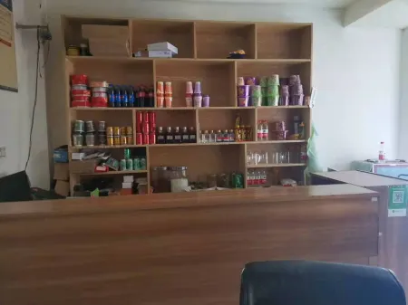 Hongyuan Jinzuwan Hotel Отели рядом с достопримечательностью «Ruixiang Tower»