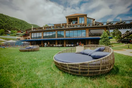 Mtserlebi Resort Отели в г. Квишкхети