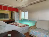 Golmud East Tai RV Camp