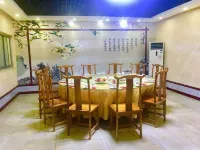 โรงแรมมิลเลนเนียมเอ็กซ์เพรส (วิทยาลัยการบินชานตง)