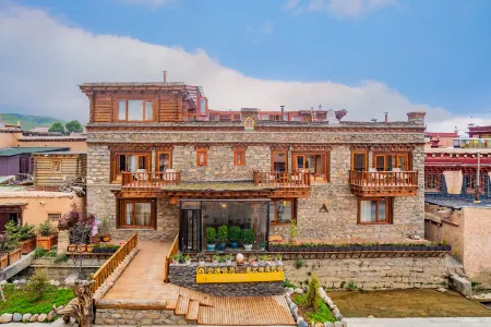 No. 20, Ranrika Village, GeNie Town, Litang County, Garze Prefecture