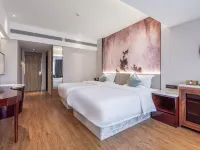 南寧馬可波羅假日飯店（會展中心琅西地鐵站店） 林里桥附近的飯店