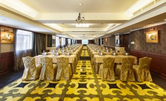 Grand Palace Hotel(Near Guangzhou East Railway Station)