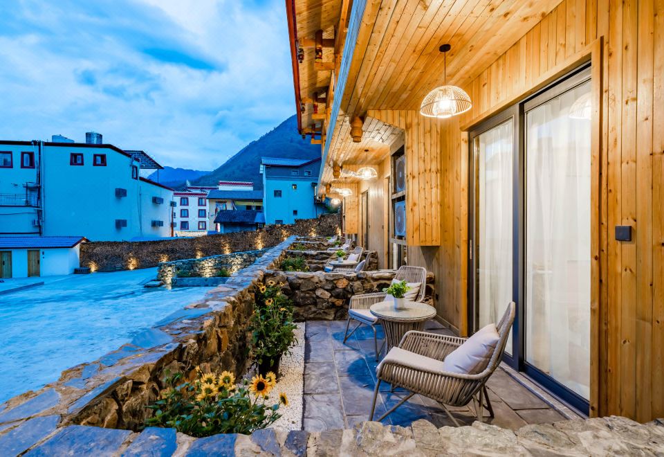 Huaiye Residence in Jiuzhaigou 이미지