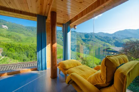 Longsheng Longji rice homestay Отели рядом с достопримечательностью «Golden Buddha Peak View Point»