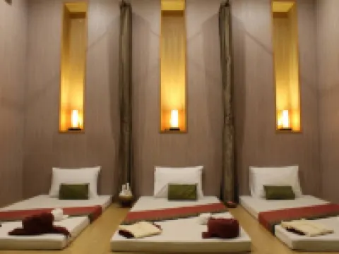 โรงแรมแพร่นครา โรงแรมในแพร่