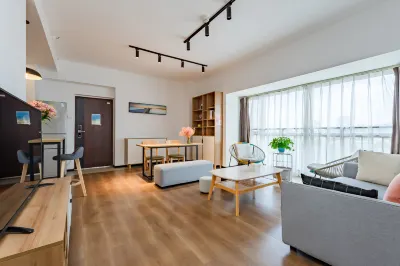 Nanyuecheng Xiaoxi Homestay (Yunnan Hospital of Traditional Chinese Medicine Dianchiyuan Unit Shop)