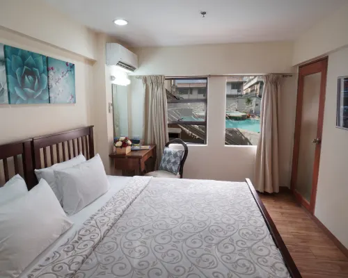 1775 Adriatico Suites レメディオス サークル周辺のホテル