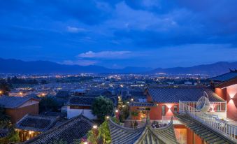 Designer·Yunshang Red Wall 270° Super Vision Ancient City Panoramic Mountain Residence