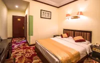 Guazhou Yulin Express Hotel Hotels near Yulin Grottoes