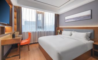 Qingmu Platinum Hotel (Nanjing Longhua Road Metro Station Jiangpu Bus Station)