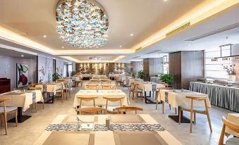 Xidao Hotel (Chongqing Aegean Shopping Plaza)