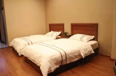 Xishuangyou Hotel Hotels near Luxi Library