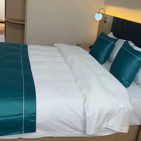 Hong'an Sanyueli Hotel