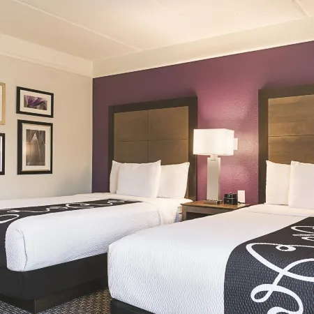 La Quinta Inn & Suites by Wyndham Atlanta Perimeter Medical