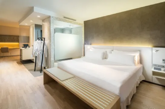 バルセロ ハンブルク ヨーロッパ パッサージュ周辺のホテル