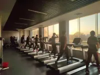 Huadong Hotel - Gym