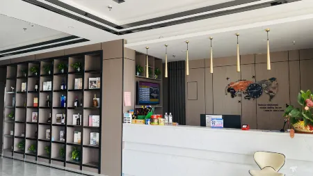 Huilai Laifeng Business Apartment