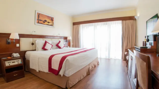 Saigon Phu Quoc Resort & Spa Отели рядом с достопримечательностью «Лонг-Бич Перлс»