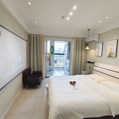 A RAY OF SUNSHINE B & B (Vientiane Hotel)